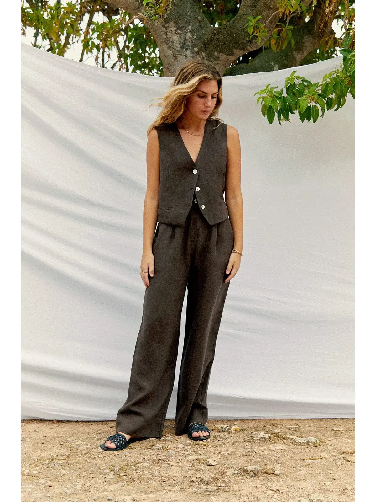 Wabi Pleated Linen Trousers — photo 1